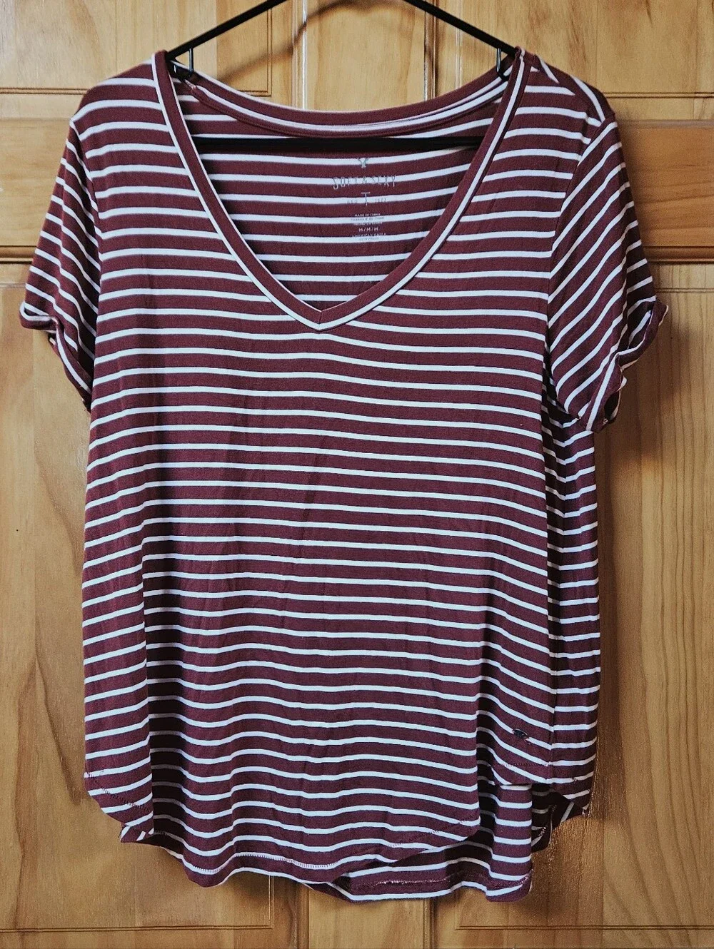 Women's Red & White Stripe V-Neck Short Sleeve Top